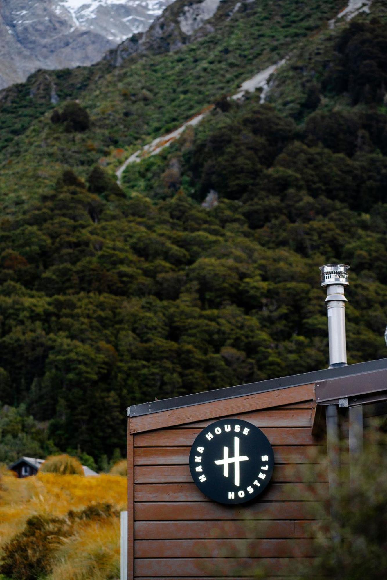 Hostel Haka House Aoraki Mt Cook Mount Cook  Exterior foto